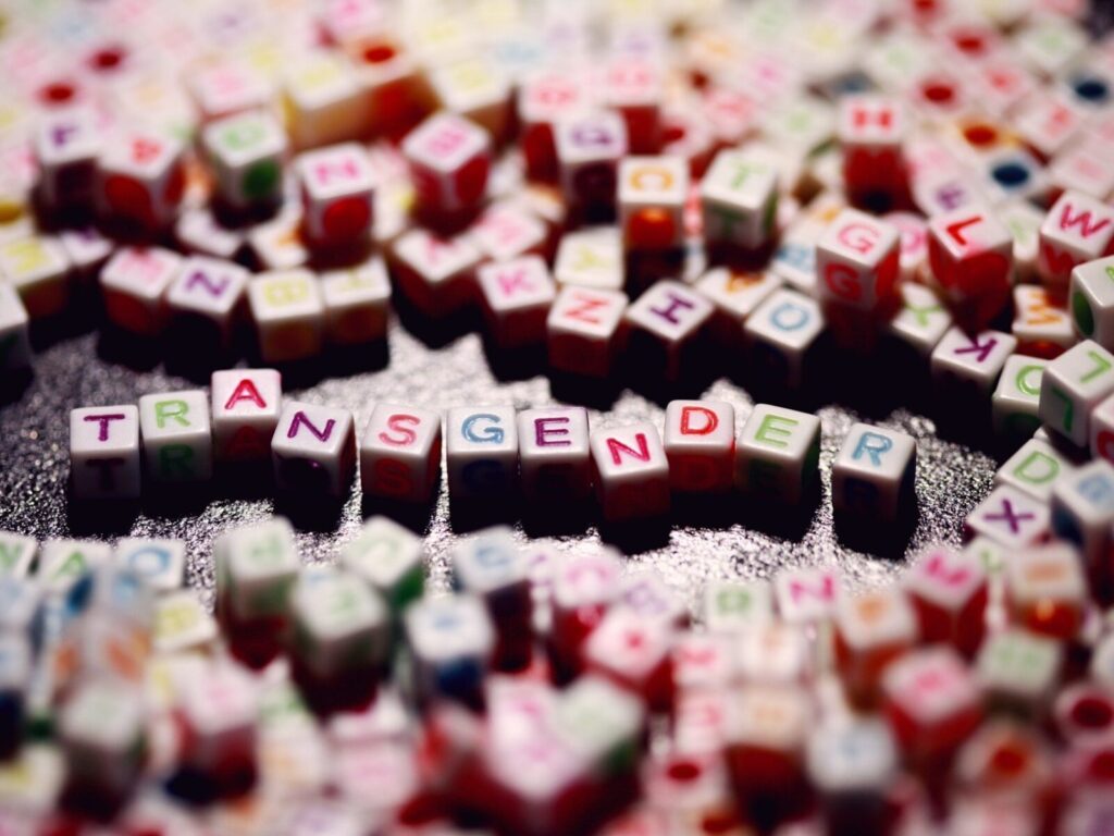 Studie: Psychische Gesundheit von Jugendlichen verschlechtert sich nach Transgender-Behandlungen